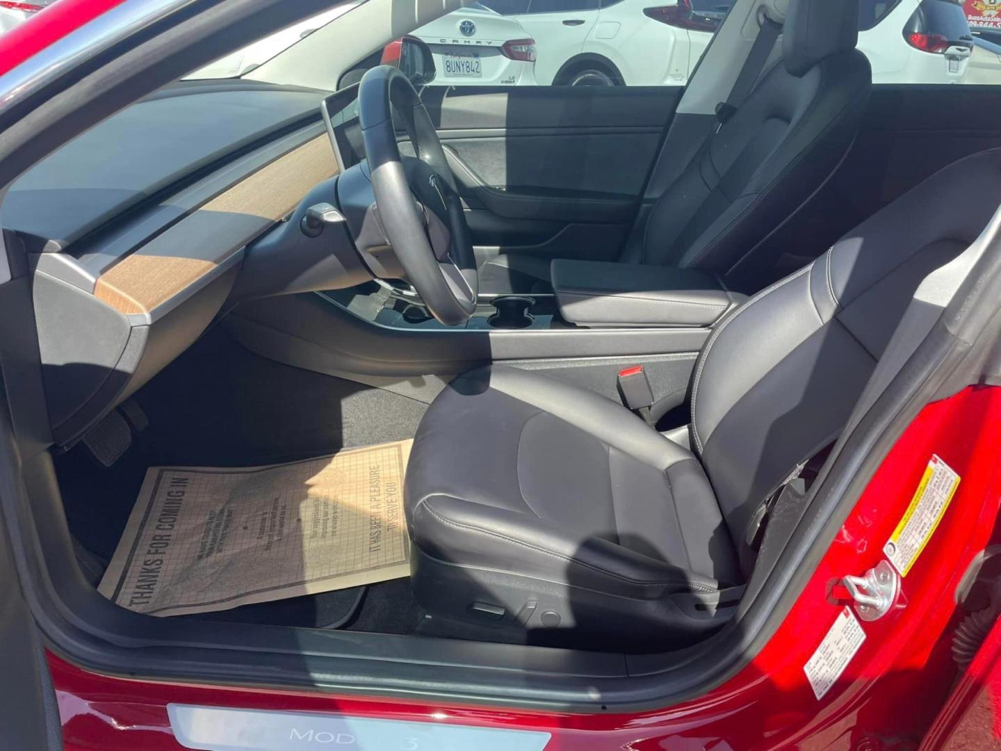 2019 WHITE /Black Tesla Model 3 (5YJ3E1EA2KF) , located at 722 E Miner Ave, Stockton, CA, 95202, (209) 871-6645, 37.956711, -121.282310 - PLUS TAXES AND FEES - Photo#6