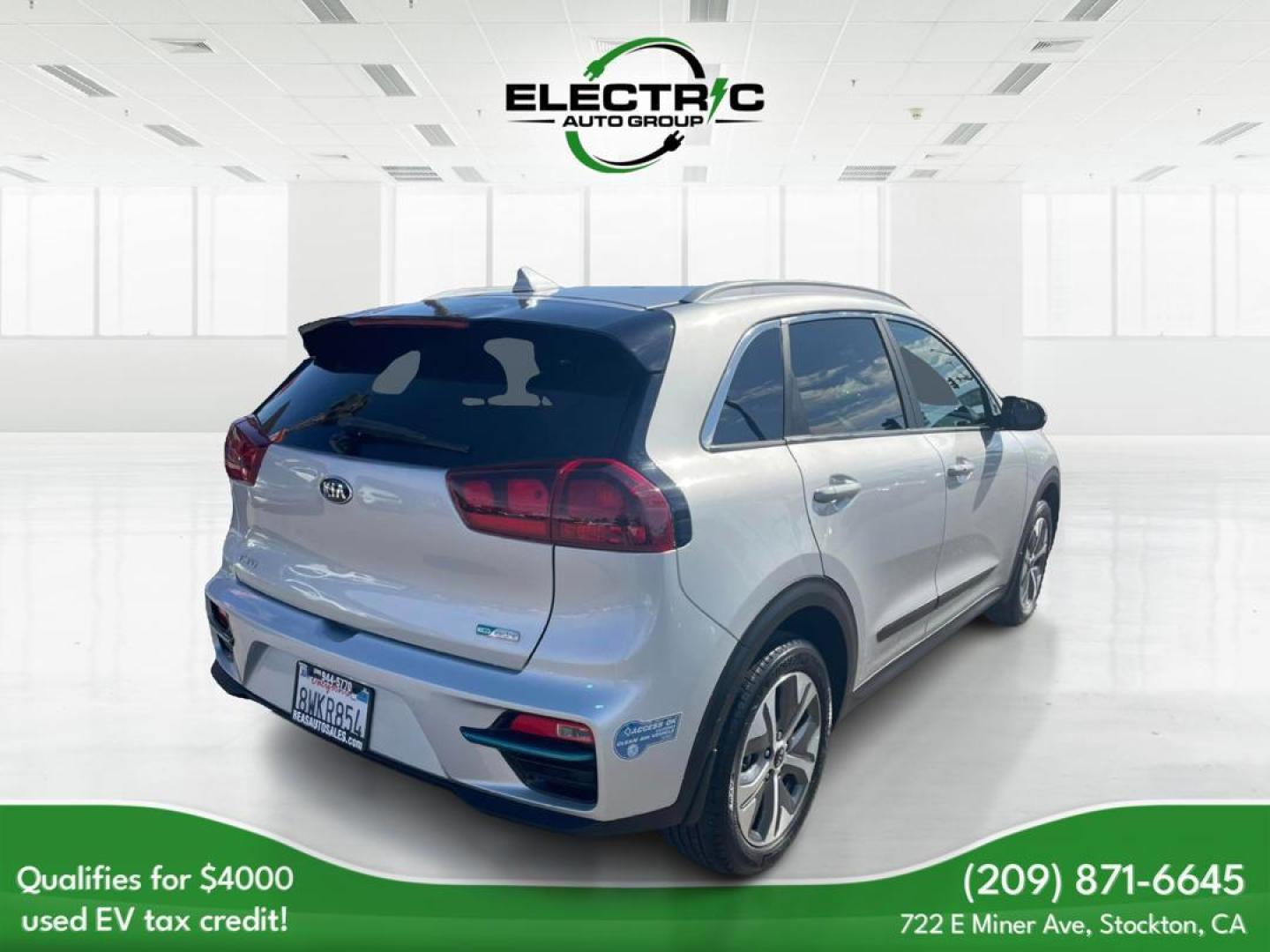 2020 SILVER /BLACK Kia Niro EV (KNDCC3LG3L5) , located at 722 E Miner Ave, Stockton, CA, 95202, (209) 871-6645, 37.956711, -121.282310 - PLUS TAXES AND FEES - Photo#6