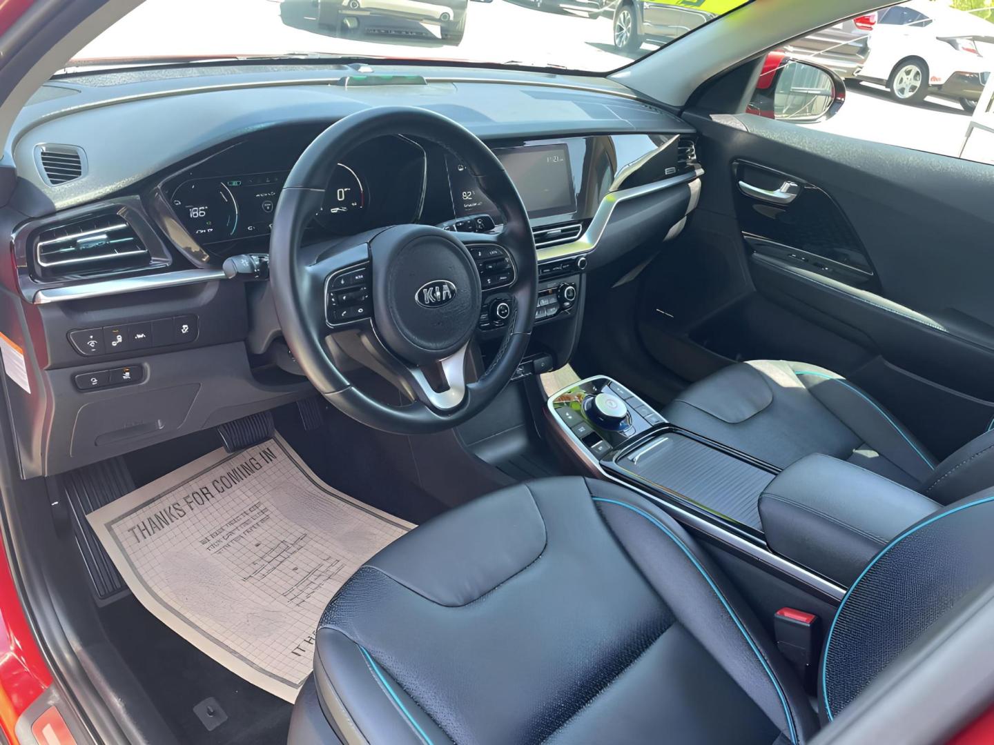 2021 RED Kia Niro EV EX Premium (KNDCE3LG0M5) , 6A transmission, located at 722 E Miner Ave, Stockton, CA, 95202, (209) 871-6645, 37.956711, -121.282310 - PLUS TAXES AND FEES - Photo#5