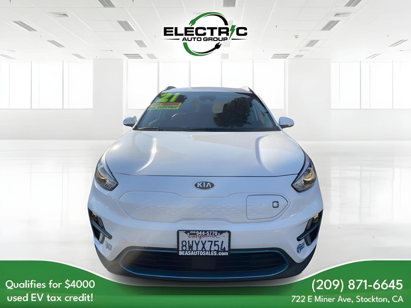 2021 WHITE /Black Kia Niro EV EX (KNDCC3LG1M5) , 6A transmission, located at 722 E Miner Ave, Stockton, CA, 95202, (209) 871-6645, 37.956711, -121.282310 - PLUS TAXES AND FEES - Photo#1