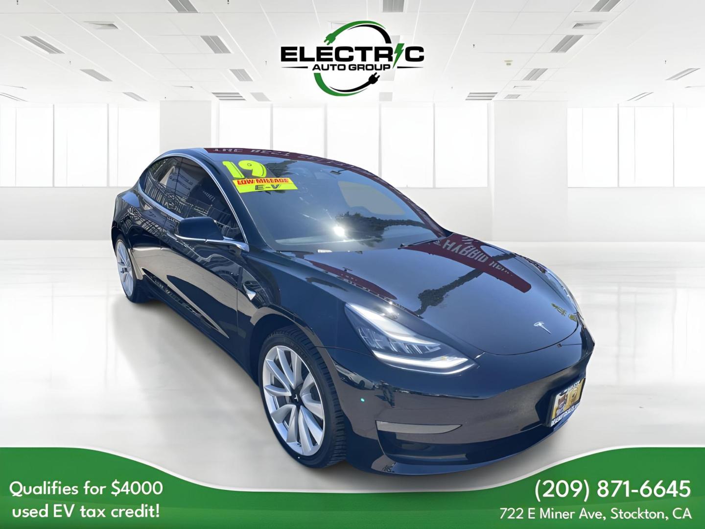 2019 BLACK /BLACK Tesla Model 3 Base (5YJ3E1EAXKF) with an ELECTRIC engine, 1A transmission, located at 722 E Miner Ave, Stockton, CA, 95202, (209) 871-6645, 37.956711, -121.282310 - PLUS TAXES AND FEES - Photo#0