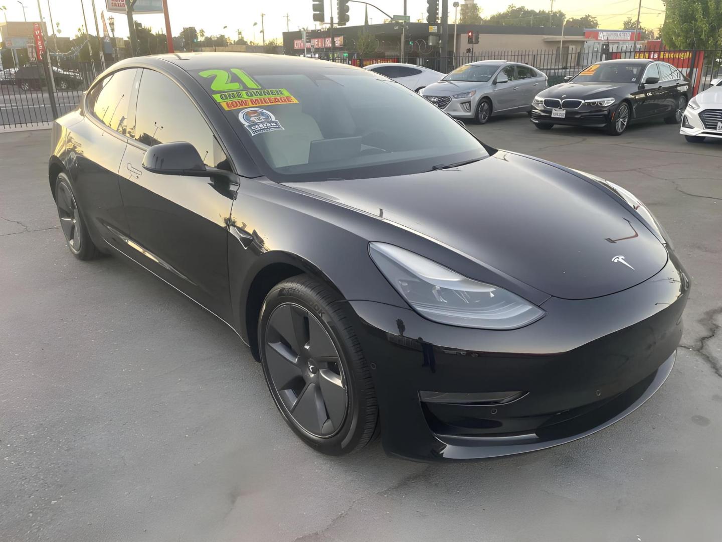 2021 BLACK Tesla Model 3 Standard Range Plus (5YJ3E1EA0MF) with an ELECTRIC engine, 1A transmission, located at 722 E Miner Ave, Stockton, CA, 95202, (209) 871-6645, 37.956711, -121.282310 - PLUS TAXES AND FEES - Photo#8