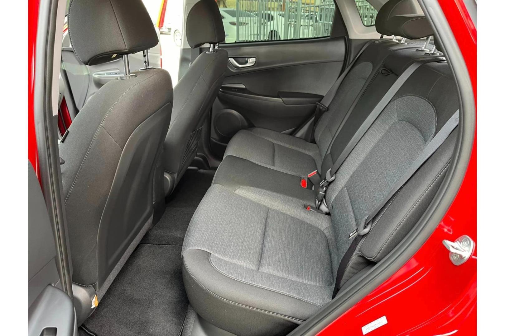 2022 RED /GRAY Hyundai Kona EV (KM8K23AG5NU) , located at 722 E Miner Ave, Stockton, CA, 95202, (209) 871-6645, 37.956711, -121.282310 - Up to $4,000 in Savings This vehicle may qualify for the Pre-Owned Clean Vehicle tax credit made available to taxpayers in the Inflation Reduction Act. For comprehensive details on the full range of eligibility requirements and to gain further insight into the Pre-Owned Clean Vehicle tax credit, w - Photo#8