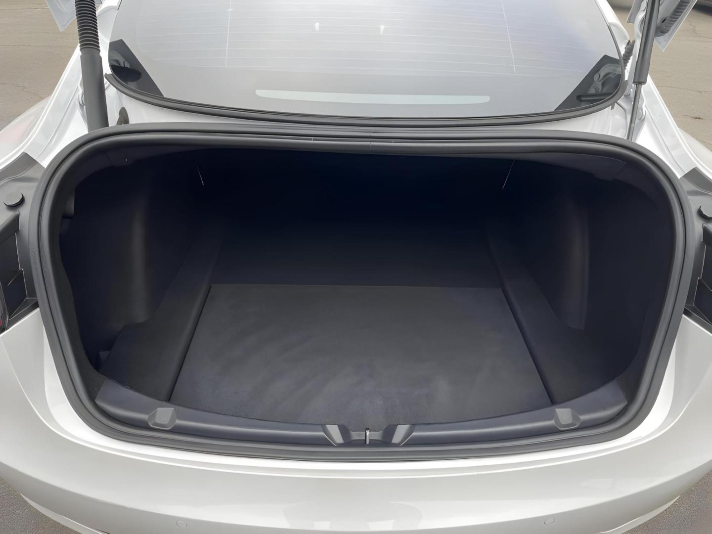 2021 WHITE Tesla Model 3 Standard Range Plus (5YJ3E1EA6MF) with an ELECTRIC engine, 1A transmission, located at 722 E Miner Ave, Stockton, CA, 95202, (209) 871-6645, 37.956711, -121.282310 - PLUS TAXES AND FEES - Photo#17