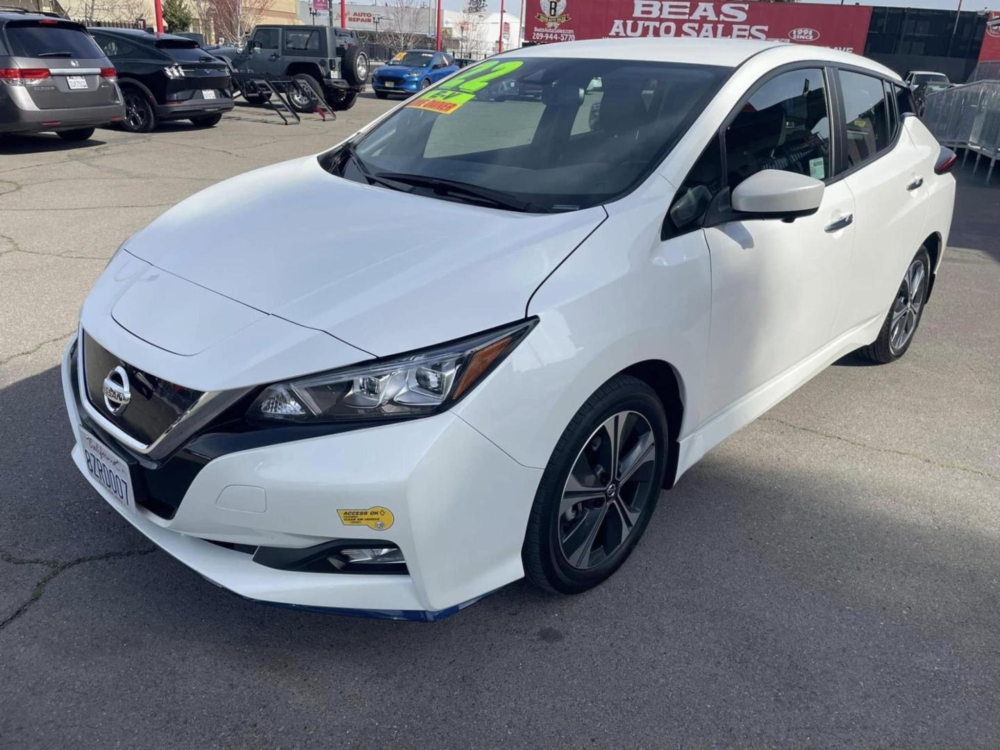 2022 Nissan LEAF SV (1N4BZ1CV9NC) with an ELECTRIC engine, CVT transmission, located at 722 E Miner Ave, Stockton, CA, 95202, (209) 871-6645, 37.956711, -121.282310 - PLUS TAXES AND FEES NO CHARGER AVAILABLE - Photo#3