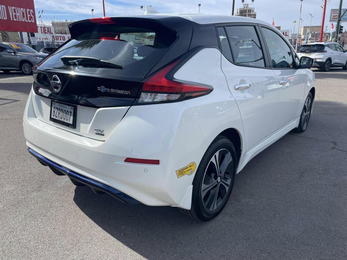 2022 Nissan LEAF SV (1N4BZ1CV9NC) with an ELECTRIC engine, CVT transmission, located at 722 E Miner Ave, Stockton, CA, 95202, (209) 871-6645, 37.956711, -121.282310 - PLUS TAXES AND FEES NO CHARGER AVAILABLE - Photo#14