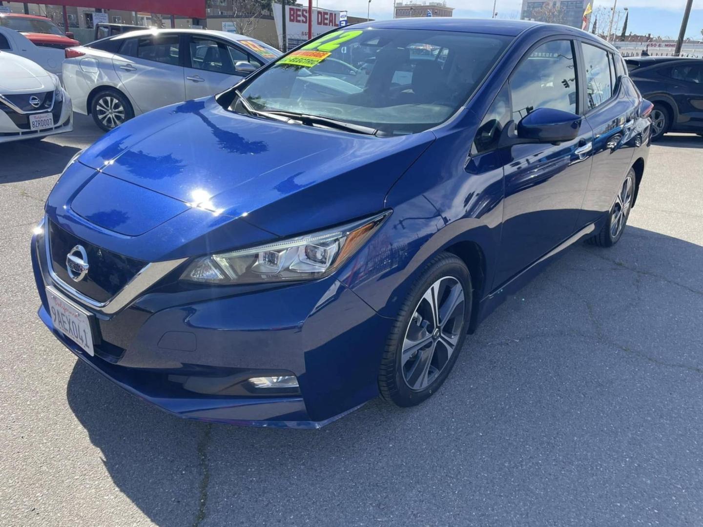 2022 Nissan LEAF SV (1N4BZ1CV7NC) with an ELECTRIC engine, CVT transmission, located at 722 E Miner Ave, Stockton, CA, 95202, (209) 871-6645, 37.956711, -121.282310 - PLUS TAXES AND FEES - Photo#3